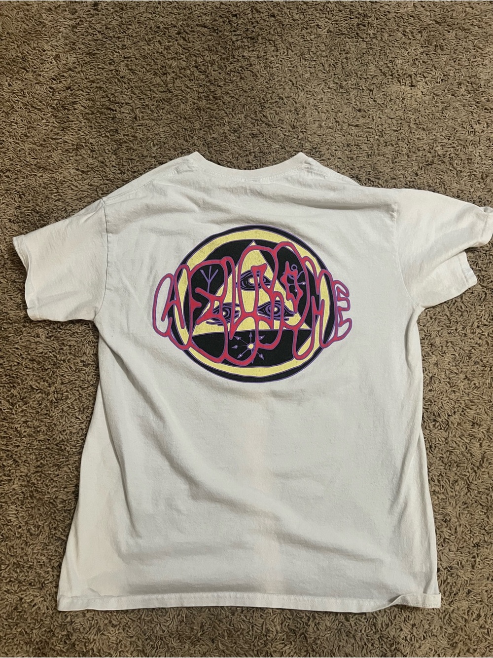 Welcome Skater Tshirt with Pink and Yellow Circular Design